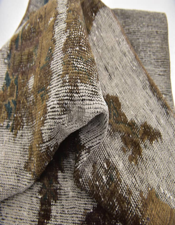 Detail image of  3' x 4' 6  Hand Knotted Ultra Vintage Persian Wool Rug