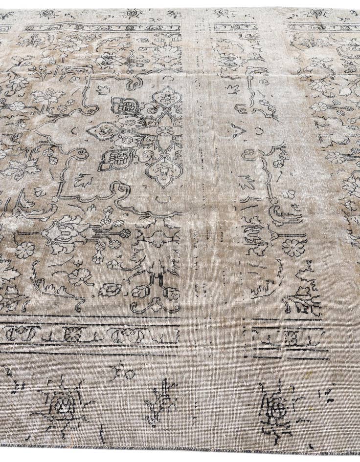 Detail image of  8' 10 x 11'  Hand Knotted Ultra Vintage Persian Wool Rug