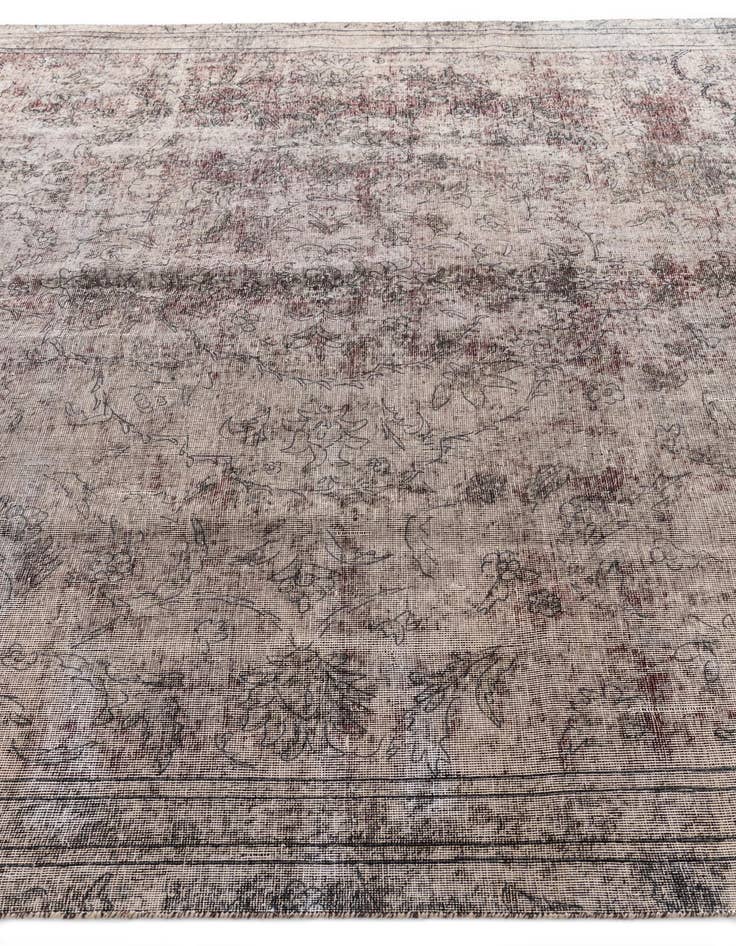 Detail image of  7' 7 x 9' 6  Hand Knotted Ultra Vintage Persian Wool Rug