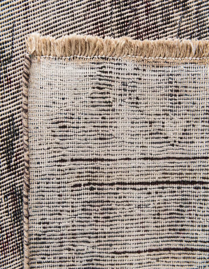 Detail image of  7' 7 x 9' 6  Hand Knotted Ultra Vintage Persian Wool Rug