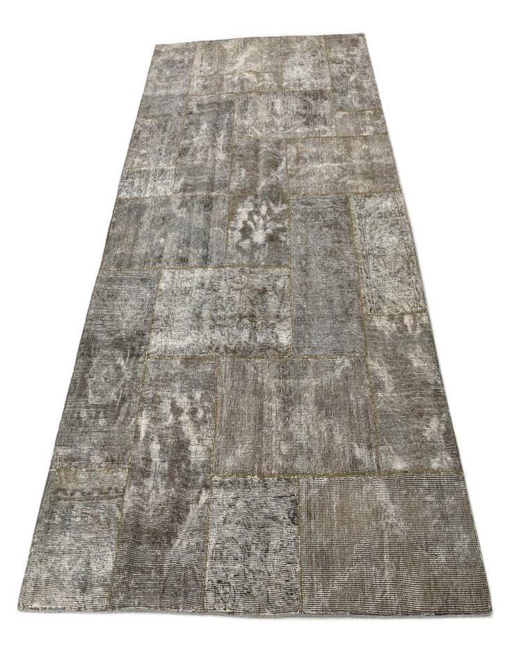 Detail image of  5' 8 x 8' 5  Hand Knotted Ultra Vintage Persian Wool Rug