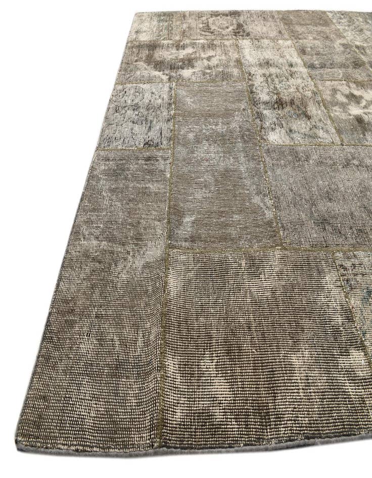 Detail image of  5' 8 x 8' 5  Hand Knotted Ultra Vintage Persian Wool Rug