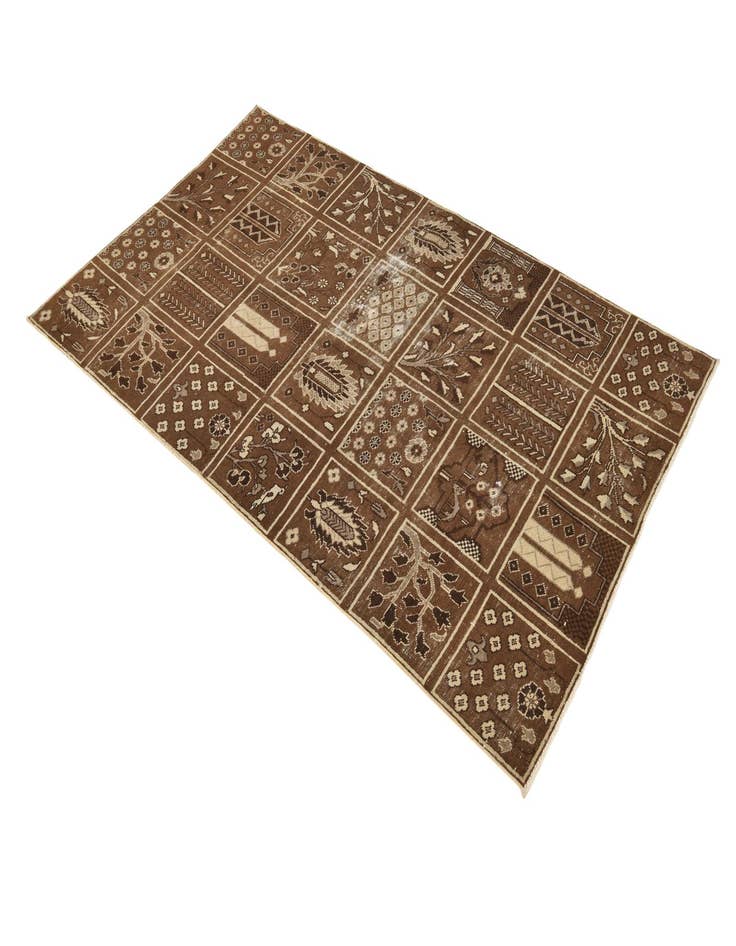 Detail image of  4' x 6' 10  Hand Knotted Ultra Vintage Persian Wool Rug