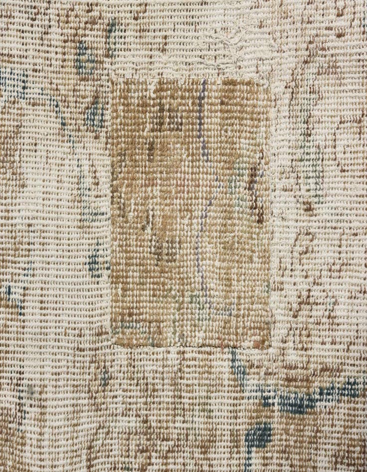 Detail image of  7' 1 x 8' 9  Hand Knotted Ultra Vintage Persian Wool Rug