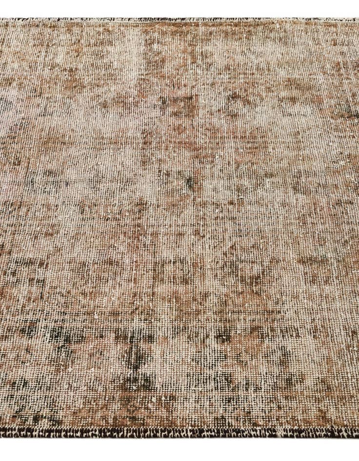 Detail image of  4' x 6' 6  Hand Knotted Ultra Vintage Persian Wool Rug