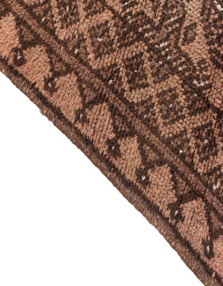 Detail image of  2' 5 x 3' 9  Hand Knotted Ultra Vintage Persian Wool Rug