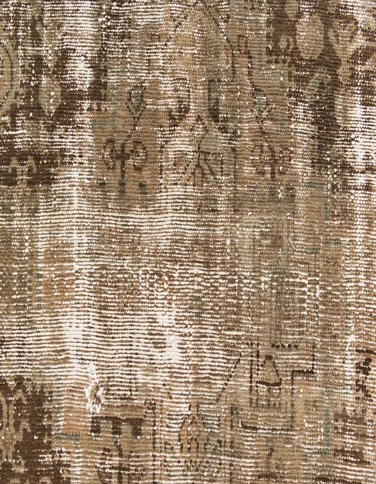 Detail image of  4' 1 x 6' 5  Hand Knotted Ultra Vintage Persian Wool Rug