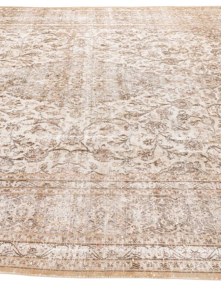 Detail image of  9' 5 x 12' 3  Hand Knotted Ultra Vintage Wool Rug