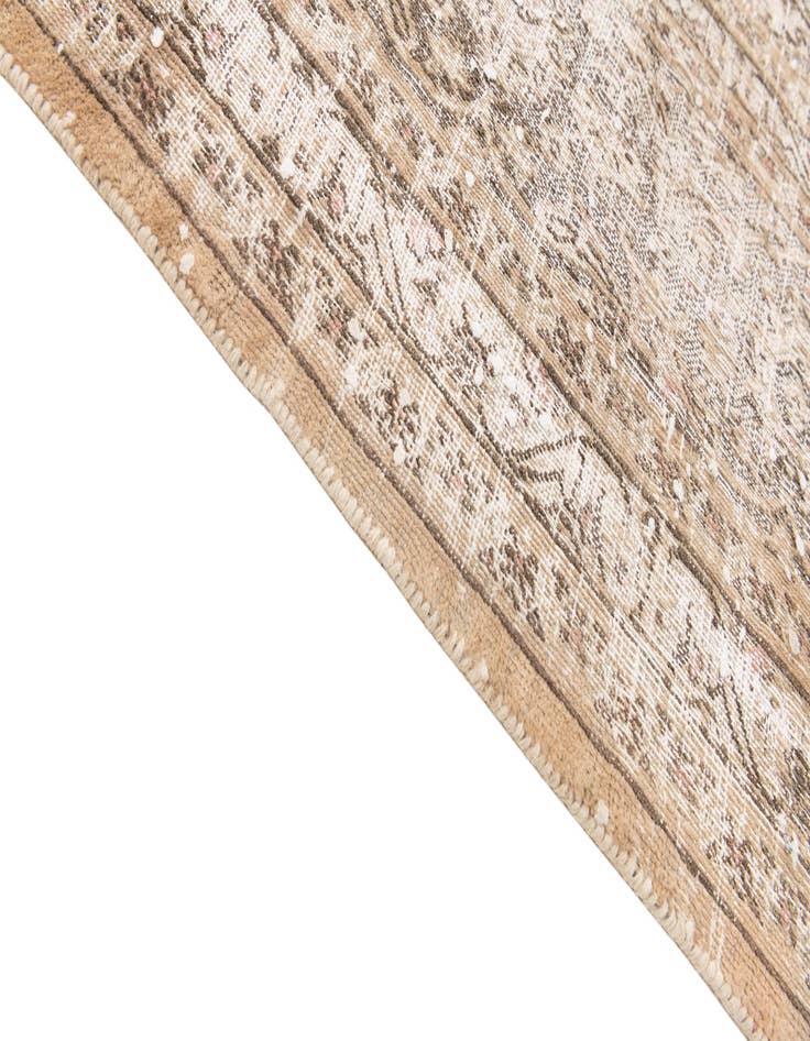 Detail image of  9' 5 x 12' 3  Hand Knotted Ultra Vintage Wool Rug