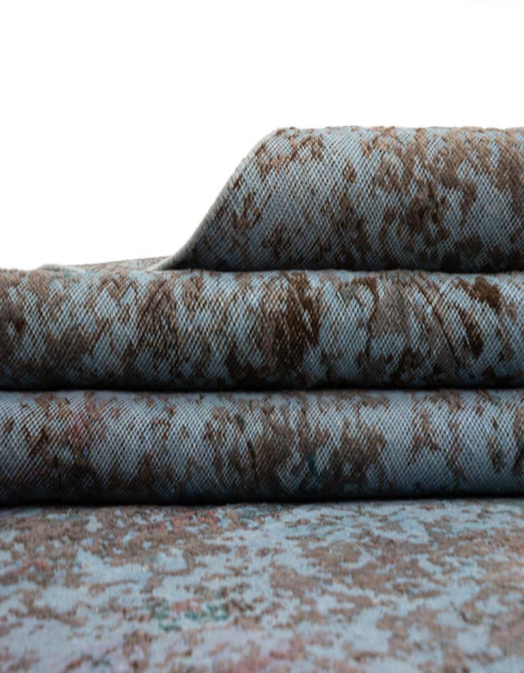 Detail image of  9' 8 x 12' 6 Vintage Royal Rug