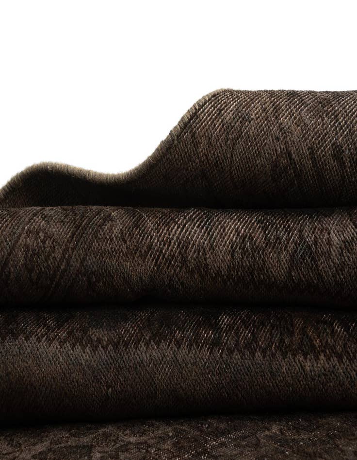 Detail image of  9' 3 x 12' 3 Vintage Royal Rug