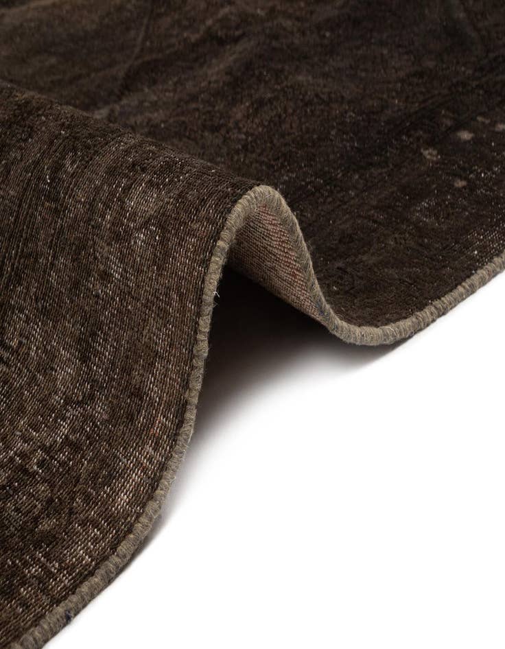 Detail image of  9' 3 x 12' 3 Vintage Royal Rug