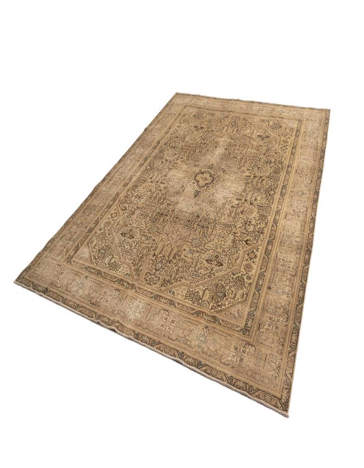 Detail image of  9' 3 x 12' 2 Vintage Royal Rug