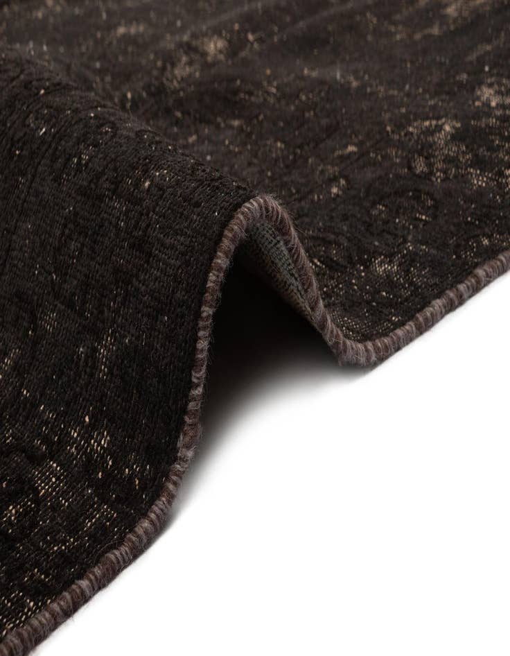 Detail image of  9' 3 x 11' 11 Vintage Royal Rug