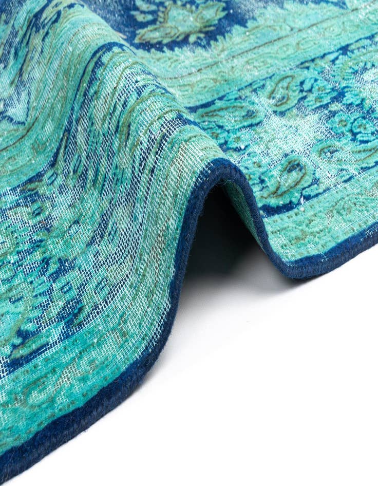 Detail image of  9' 5 x 12' 7 Vintage Royal Wool Rug