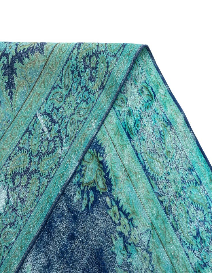 Detail image of  9' 5 x 12' 7 Vintage Royal Wool Rug