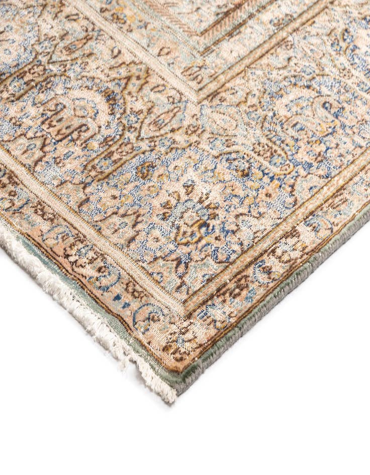 Detail image of  8' 10 x 11' 7 Vintage Royal Wool Rug