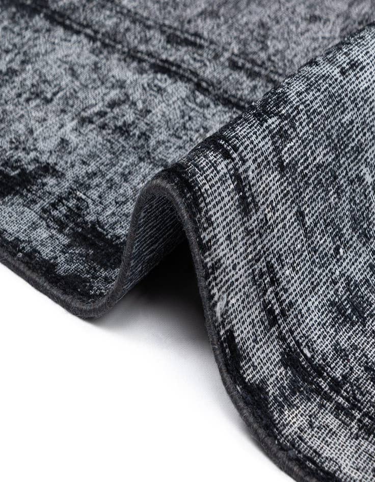 Detail image of  9' 4 x 13' 8 Vintage Royal Wool Rug