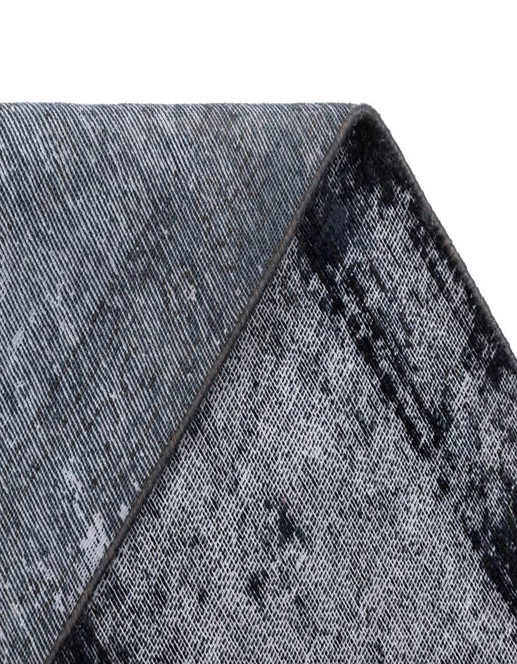 Detail image of  9' 4 x 13' 8 Vintage Royal Wool Rug