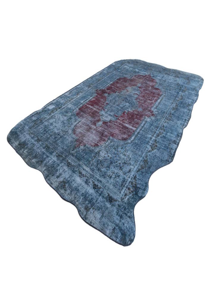 Detail image of  9' 8 x 15' 1 Vintage Royal Wool Rug