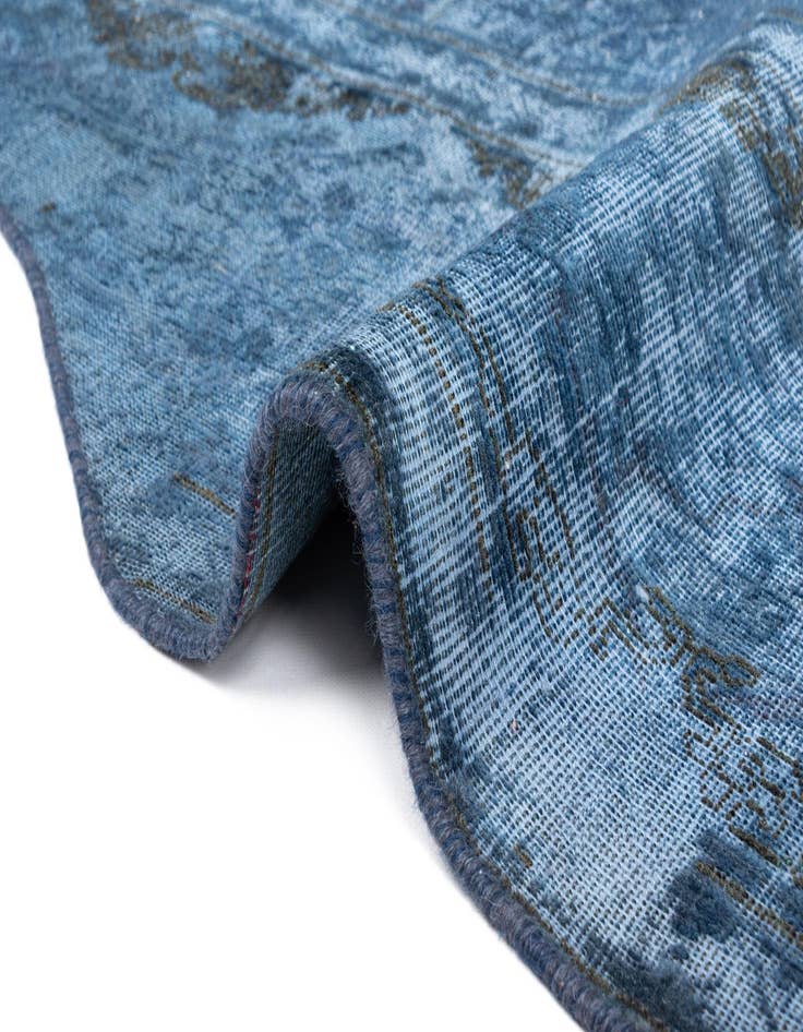 Detail image of  9' 8 x 15' 1 Vintage Royal Wool Rug