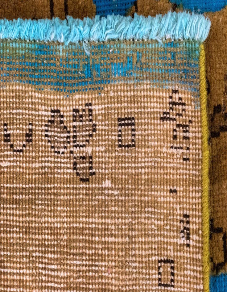 Detail image of  7' 10 x 11' 2 Vintage Royal Wool Rug