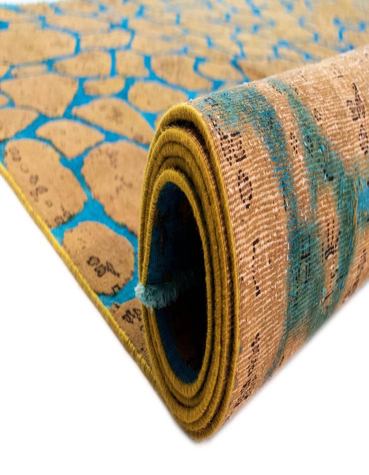 Detail image of  7' 10 x 11' 2 Vintage Royal Wool Rug