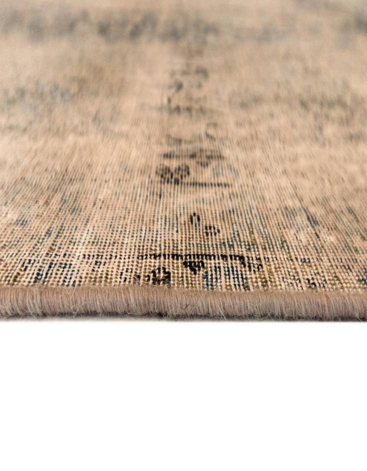Detail image of  8' x 12' 2 Vintage Royal Wool Rug