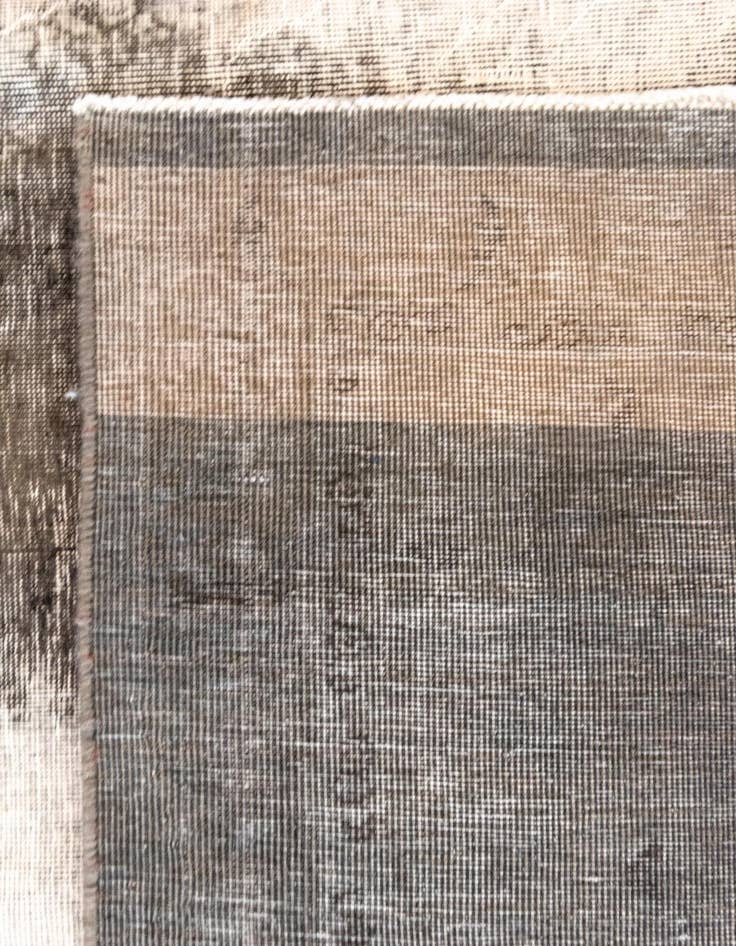 Detail image of  9' 8 x 11' 11 Vintage Royal Wool Rug