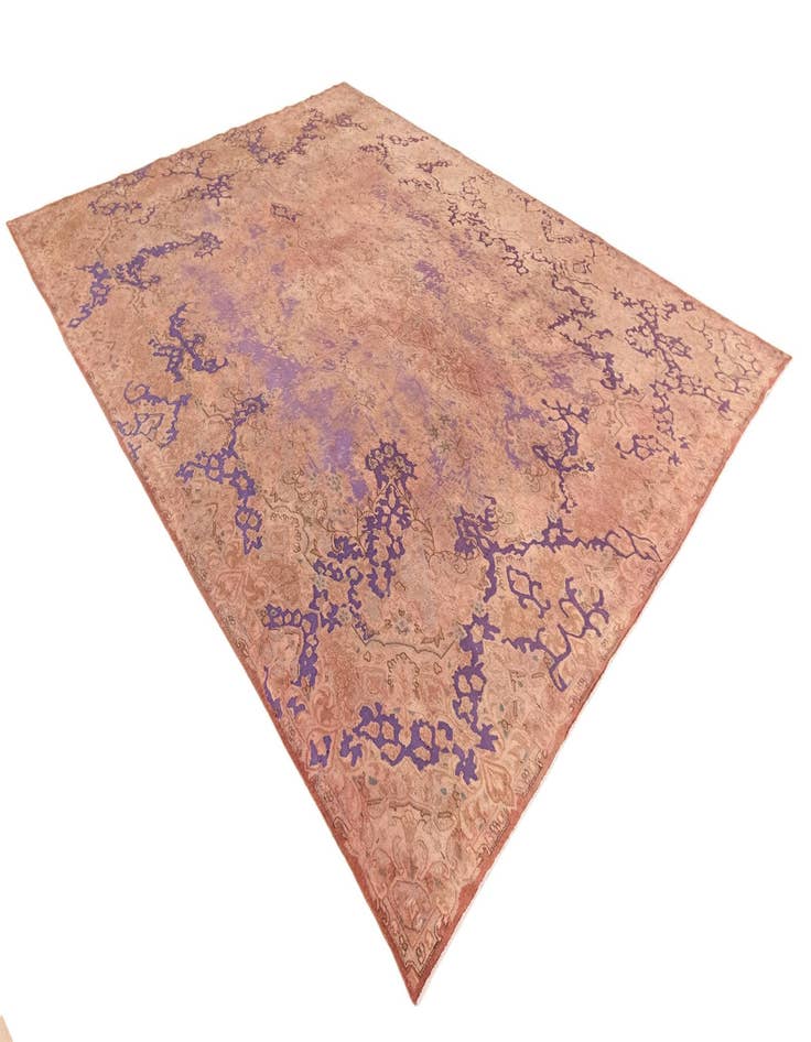 Detail image of  9' 5 x 12' 10 Vintage Royal Wool Rug