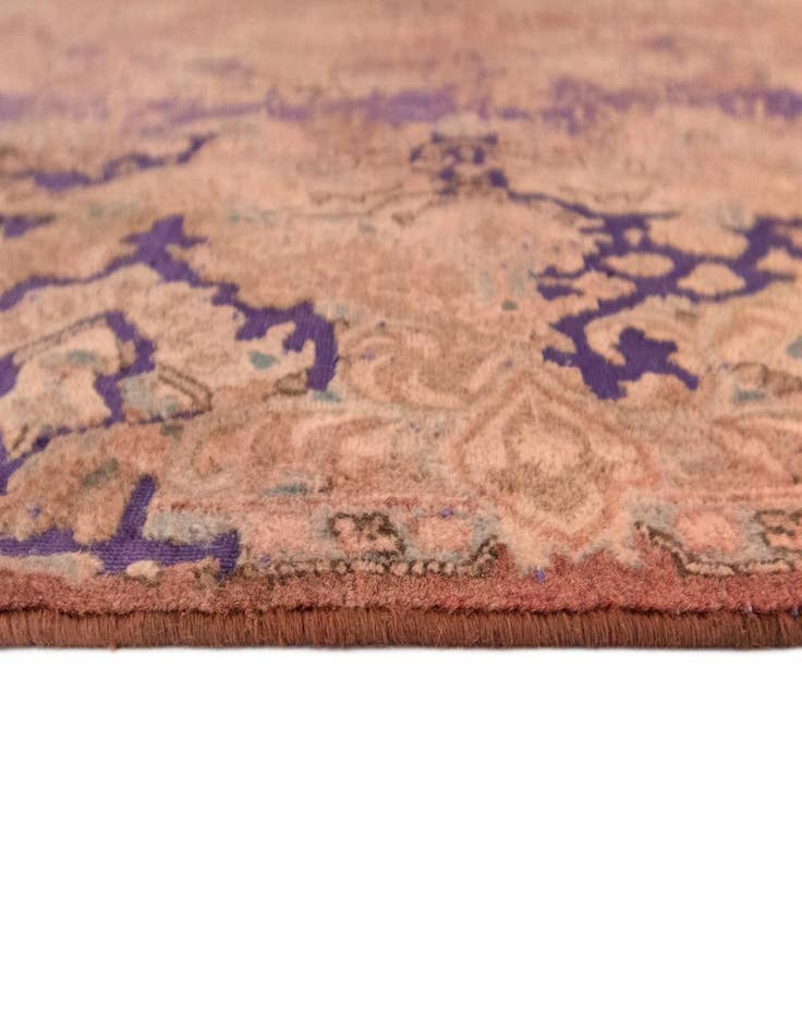 Detail image of  9' 5 x 12' 10 Vintage Royal Wool Rug