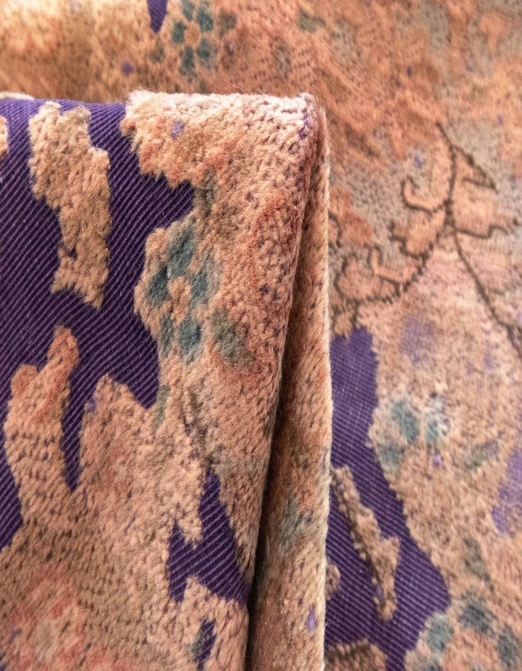 Detail image of  9' 5 x 12' 10 Vintage Royal Wool Rug