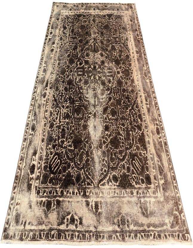 Detail image of  7' 11 x 11' 3 Vintage Royal Wool Rug