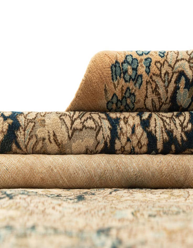 Detail image of  9' 1 x 11' 10 Vintage Royal Rug