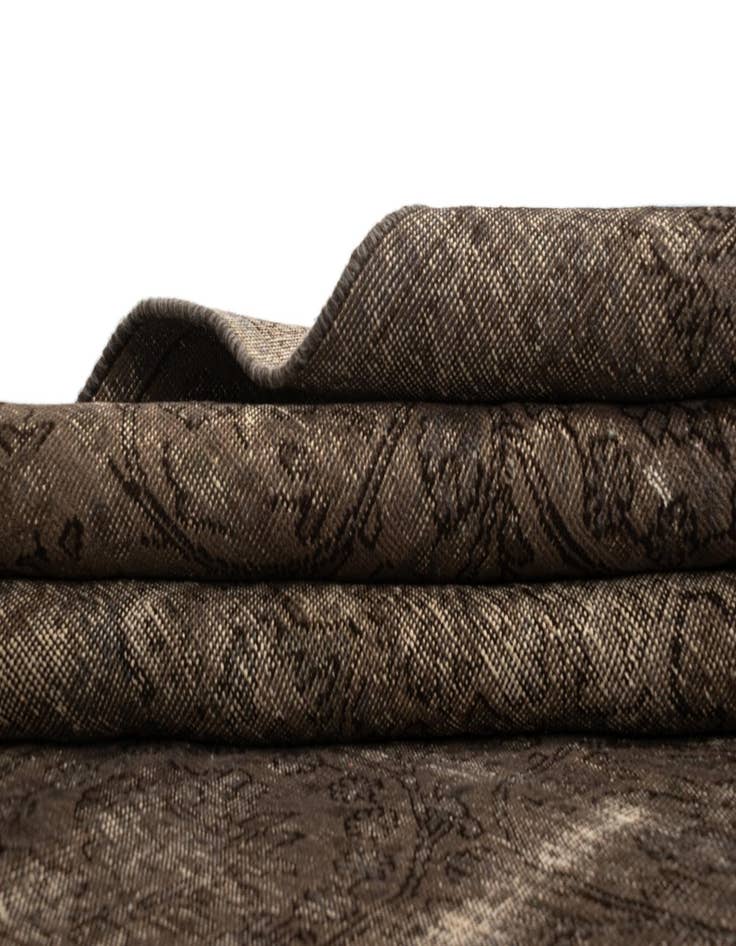 Detail image of  5' 8 x 8' 11 Vintage Rug