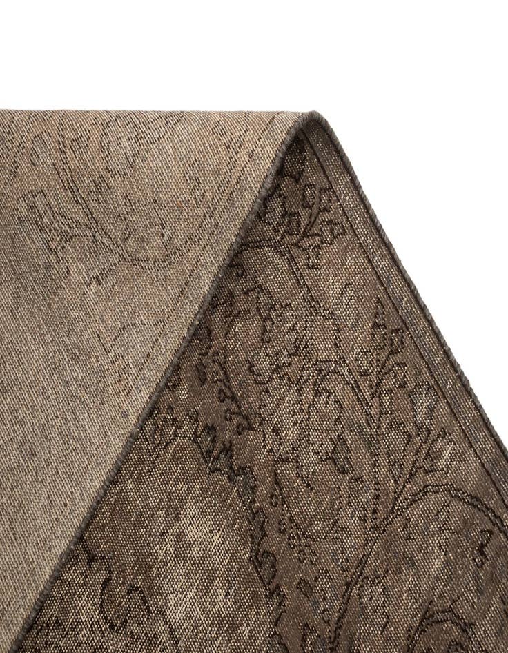 Detail image of  5' 8 x 8' 11 Vintage Rug