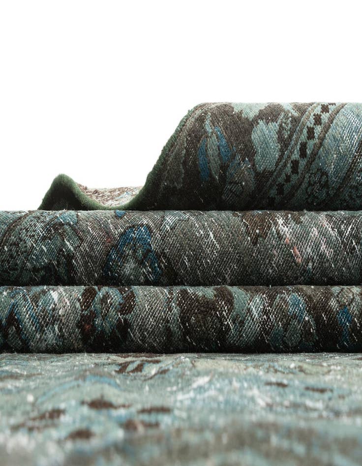 Detail image of  8' 9 x 11' Vintage Rug