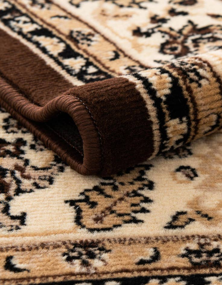 Detail image of  2' x 3' Yasmin Rug