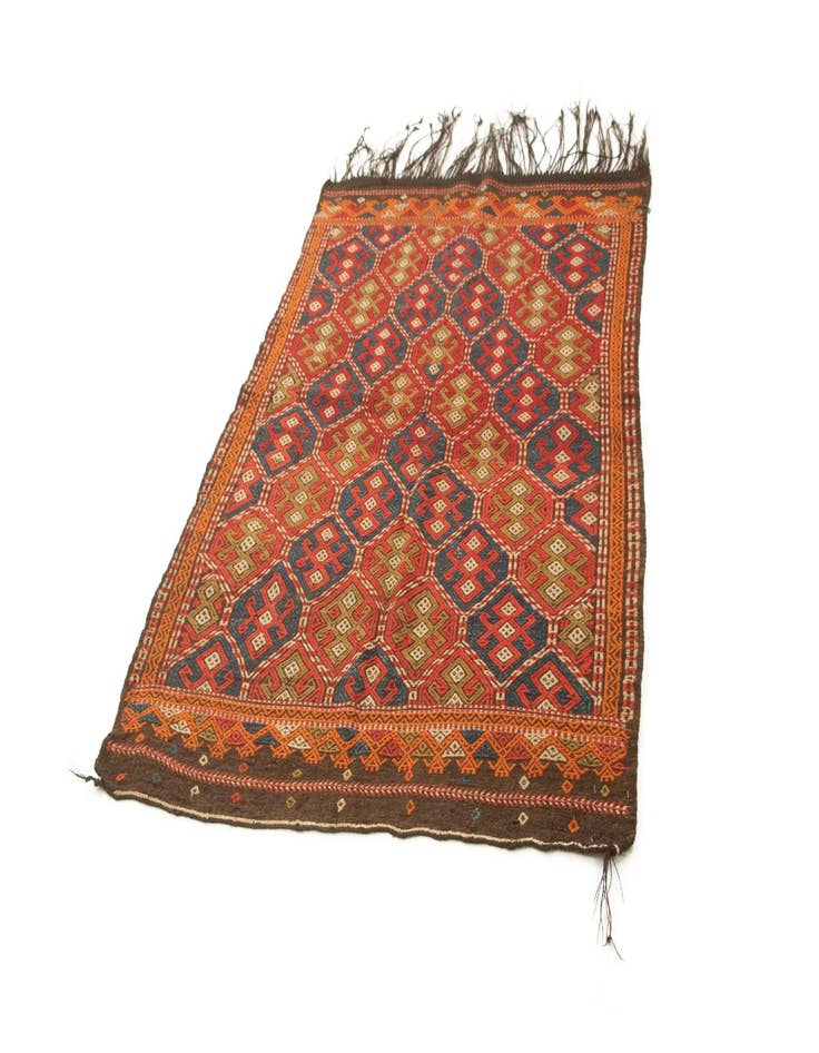 Detail image of  4' 2 x 5' 10 Yuruk Rug