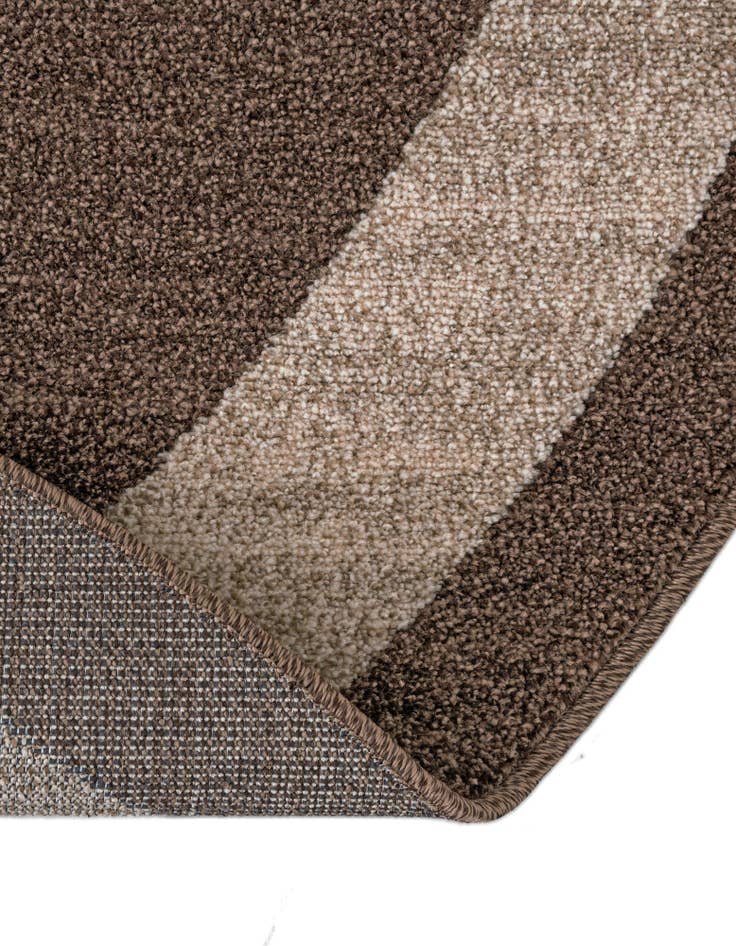 Detail image of  7' 10 x 7' 10 Angelica Round Rug