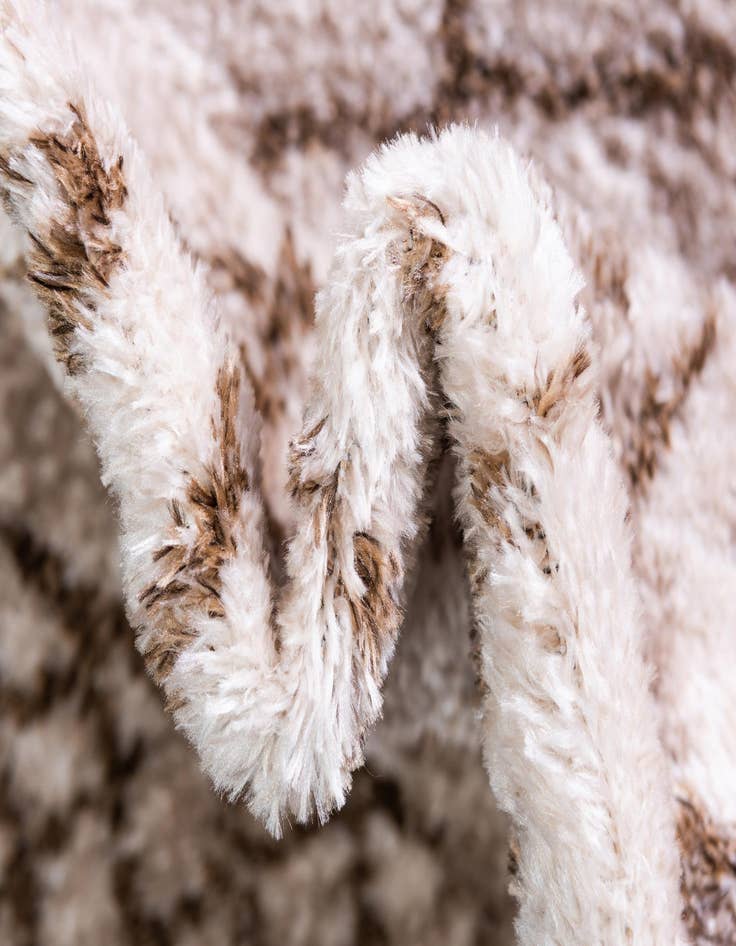 Detail image of  8' 4 x 8' 4 Artemis Round Rug