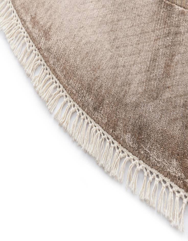 Detail image of  6' 6 x 6' 6  Hand Knotted Darya Wool Round Rug