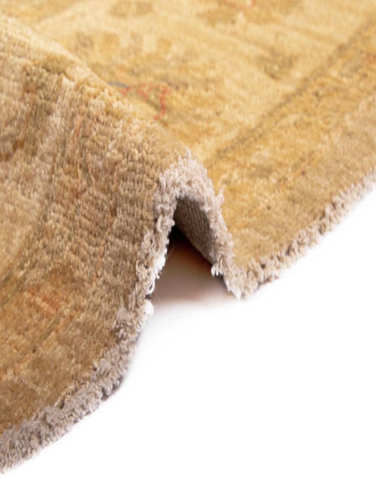 Detail image of  8' 2 x 8' 4 Kaizar Wool Round Rug