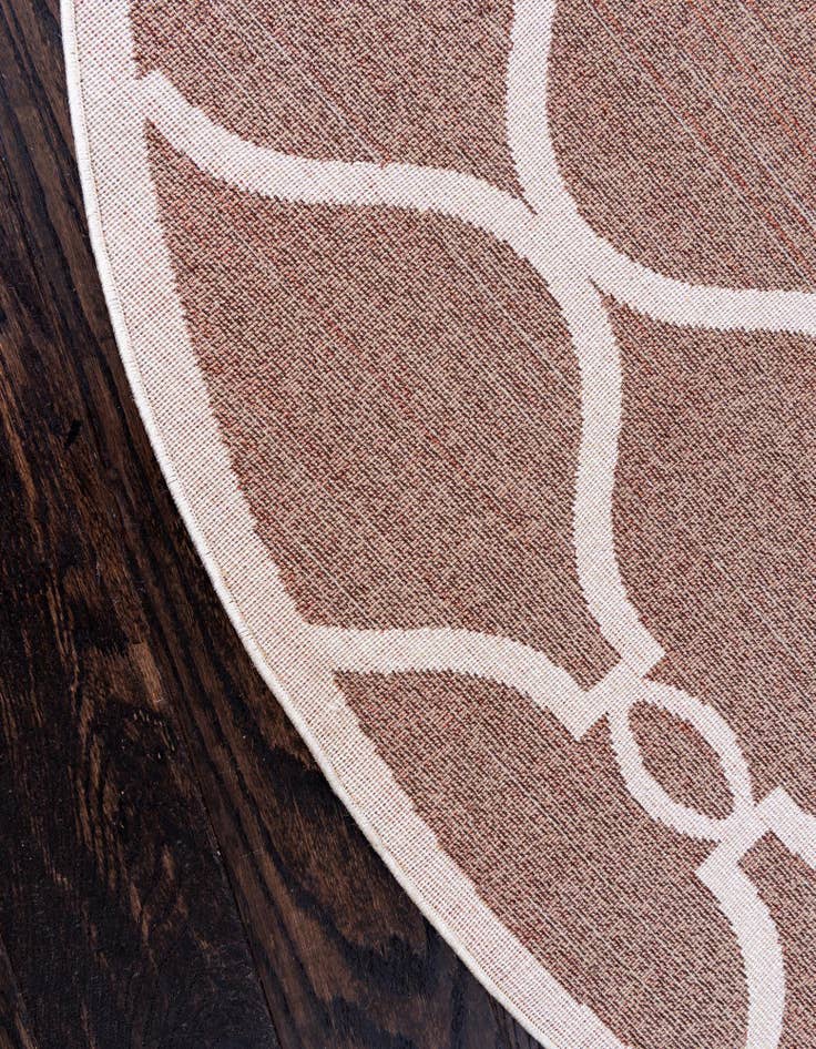 Detail image of  8' x 8' Lattice Round Rug