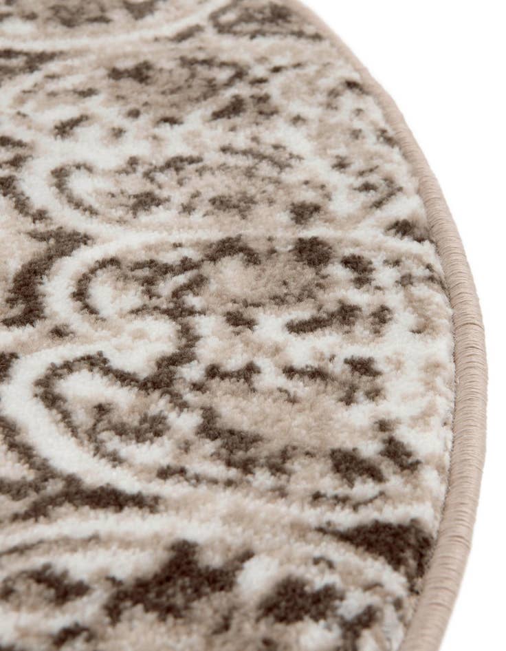 Detail image of  5' 3 x 5' 3 Monte Carlo Round Rug