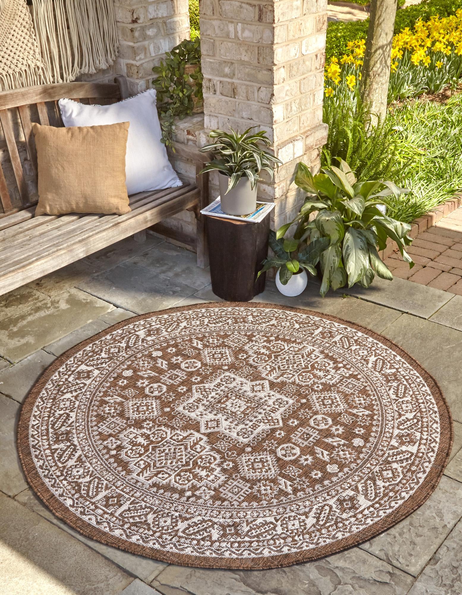Brown 5' 3 x 5' 3 Emberly Aztec Indoor / Outdoor Round Rug | Rugs.com