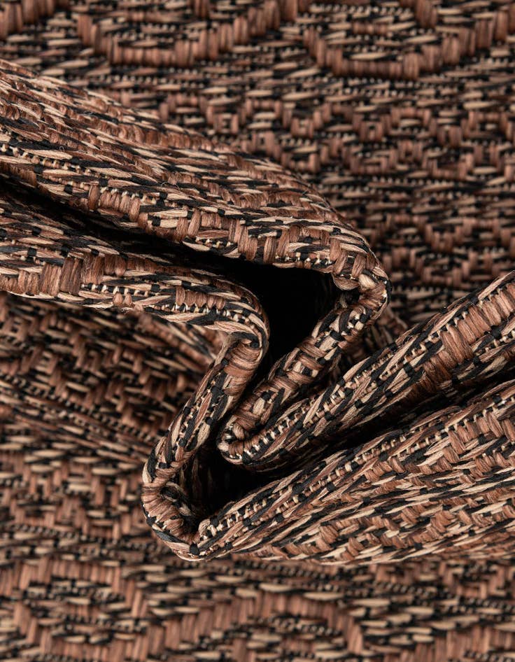 Detail image of  6' x 6'  Washable Modern Indoor / Outdoor Round Rug