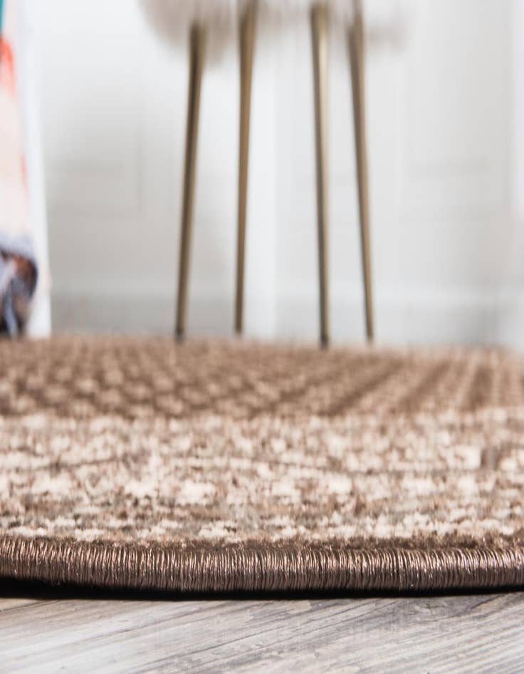 Detail image of  3' 7 x 3' 7 SoHo Round Rug