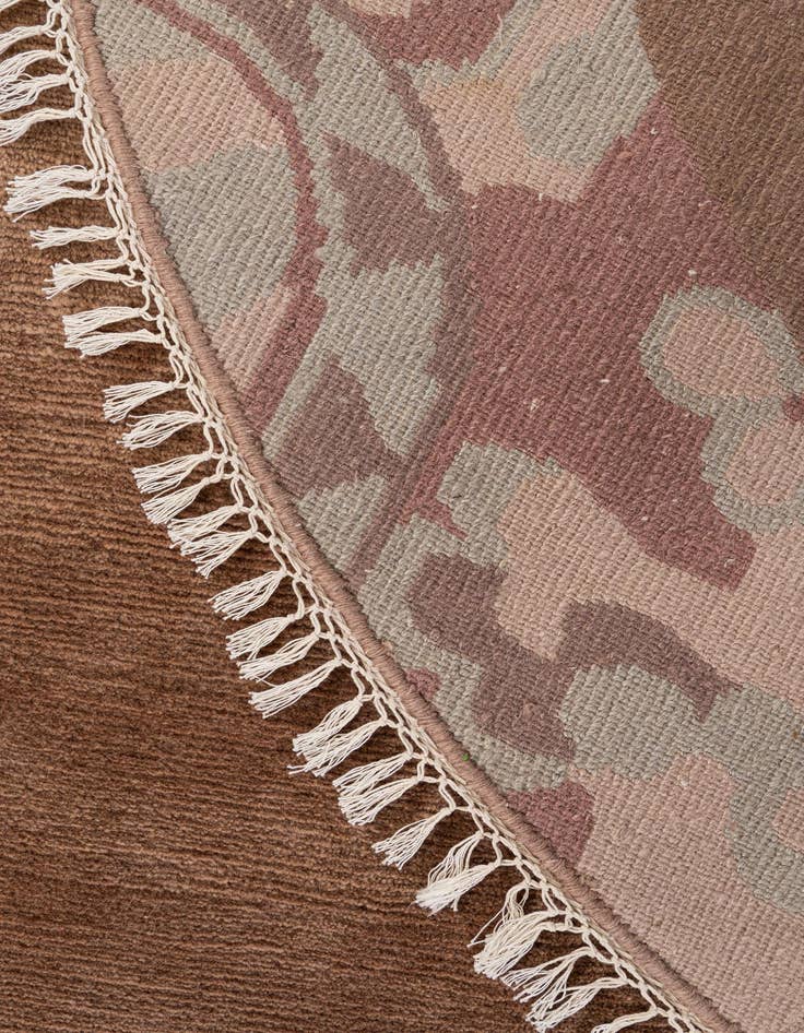 Detail image of  8' x 8' 2  Hand Knotted Tibet Wool Round Rug