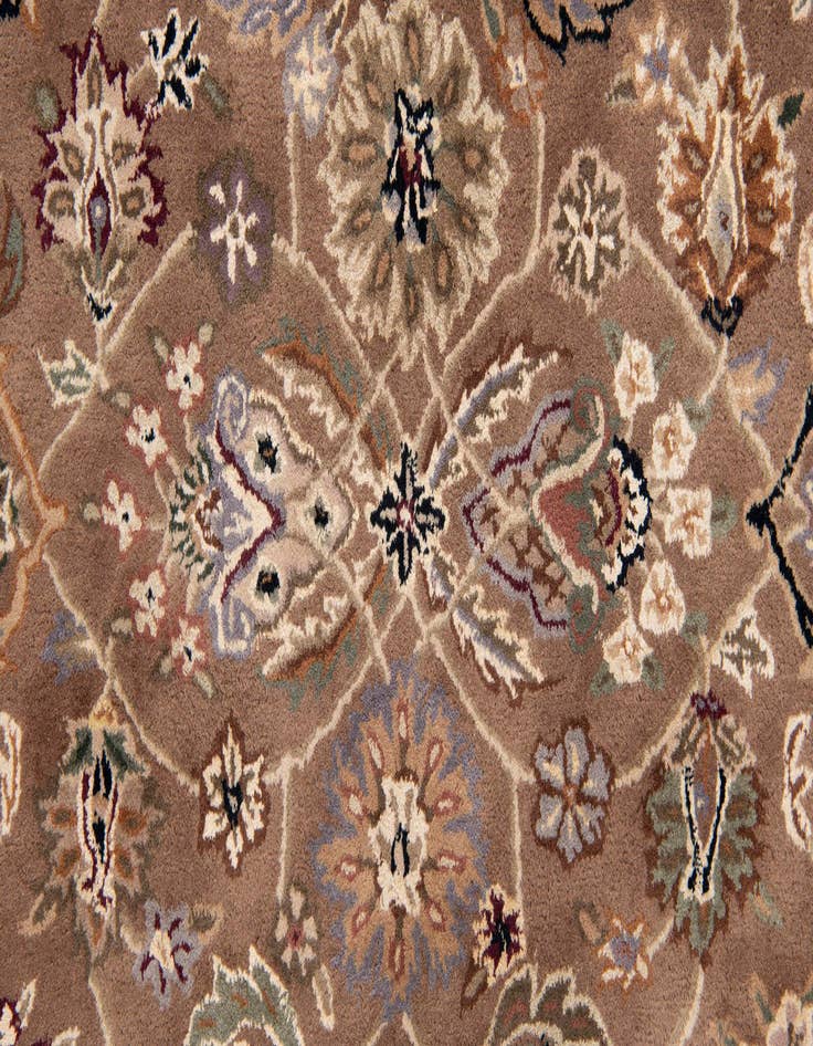 Detail image of  2' 8 x 12' Aditi Runner Rug